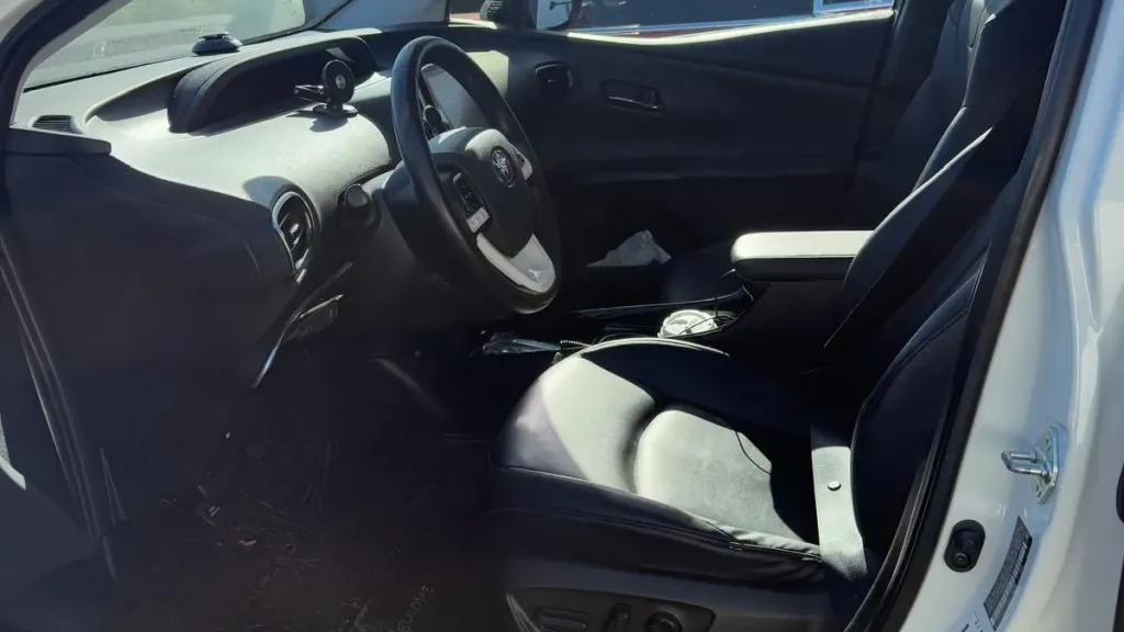 2019 Toyota Prius Prime Premium - Photo 3